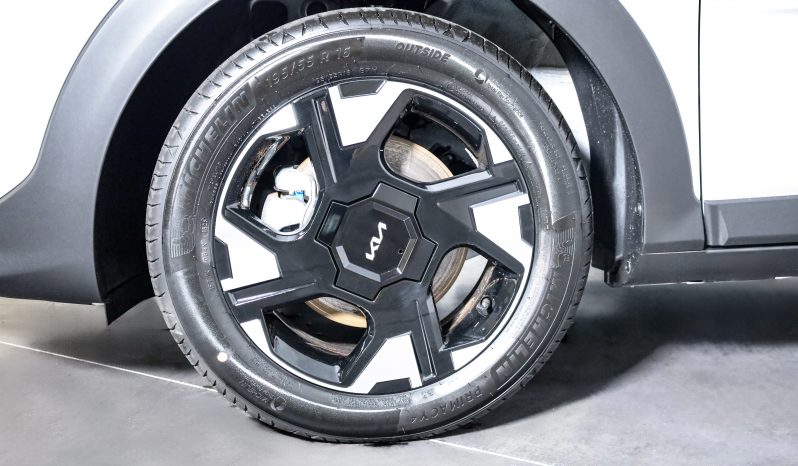 Kia STONIC 1.0T-GDI 6MT TECH completo