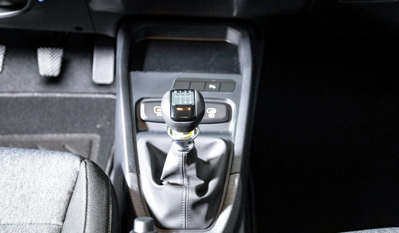 Kia STONIC 1.0T-GDI 6MT TECH completo