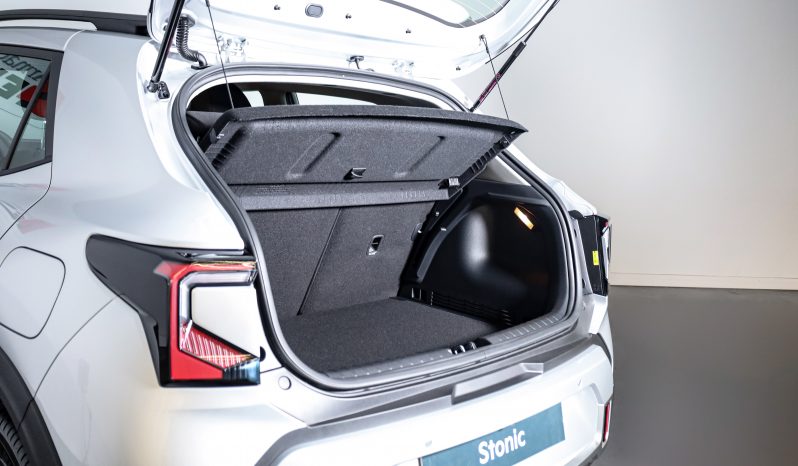 Kia STONIC 1.0T-GDI 6MT TECH completo