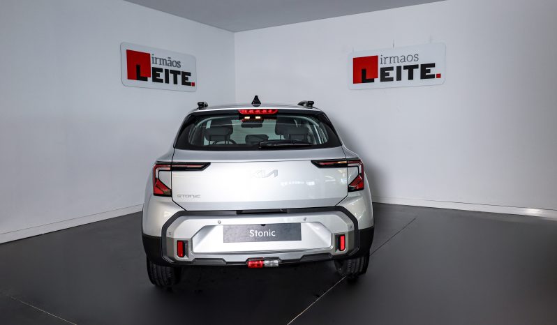 Kia STONIC 1.0T-GDI 6MT TECH completo