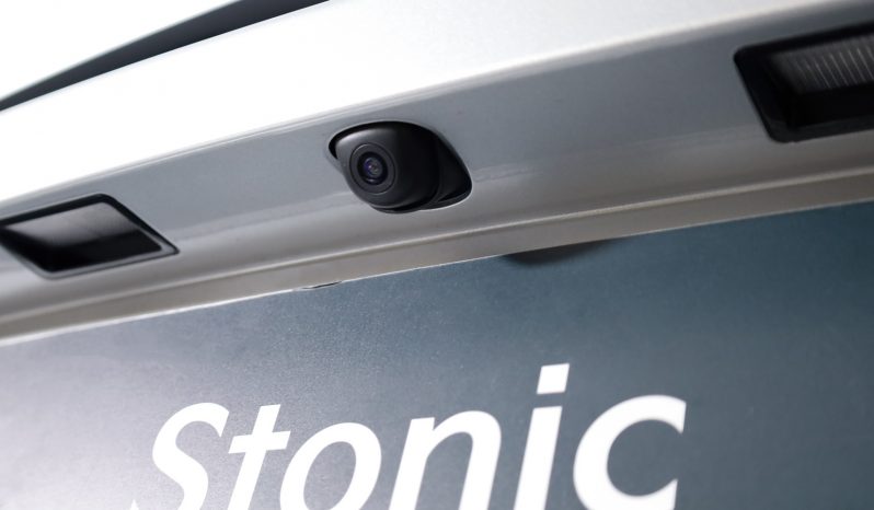 Kia STONIC 1.0T-GDI 6MT TECH completo