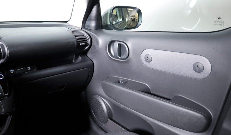 Hyundai INSTER EV 320km Comfort Plus 5 lug. MY26 completo