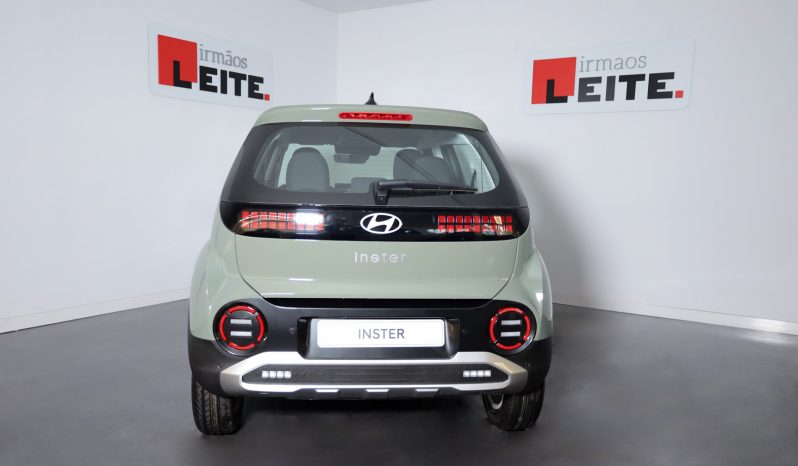 Hyundai INSTER EV 320km Comfort Plus 5 lug. MY26 completo