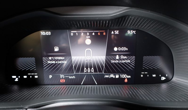 Skoda Kamiq 1.0 TSI 116CV DSG completo