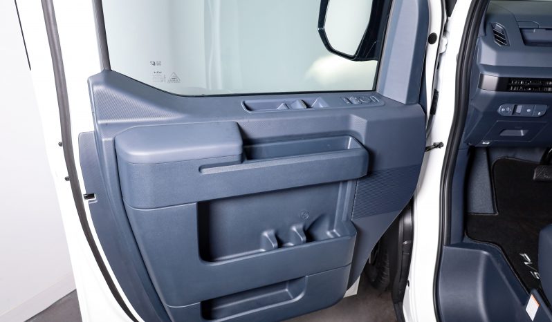 Kia PV5 Cargo (71,2kWh) completo