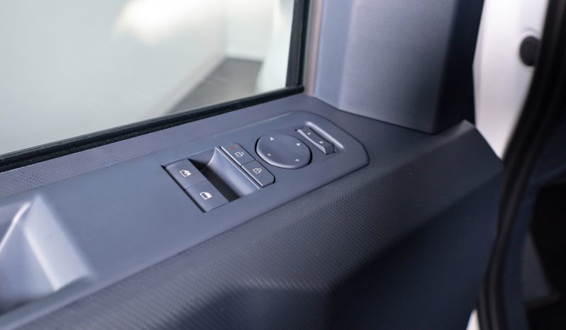 Kia PV5 Cargo (71,2kWh) completo