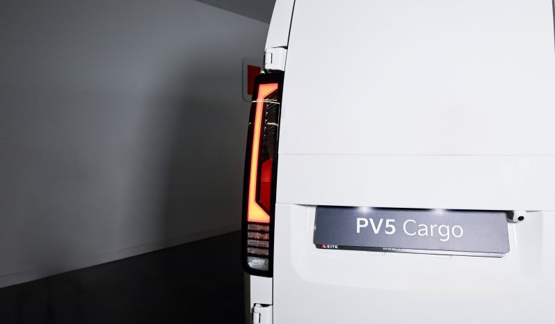 Kia PV5 Cargo (71,2kWh) completo