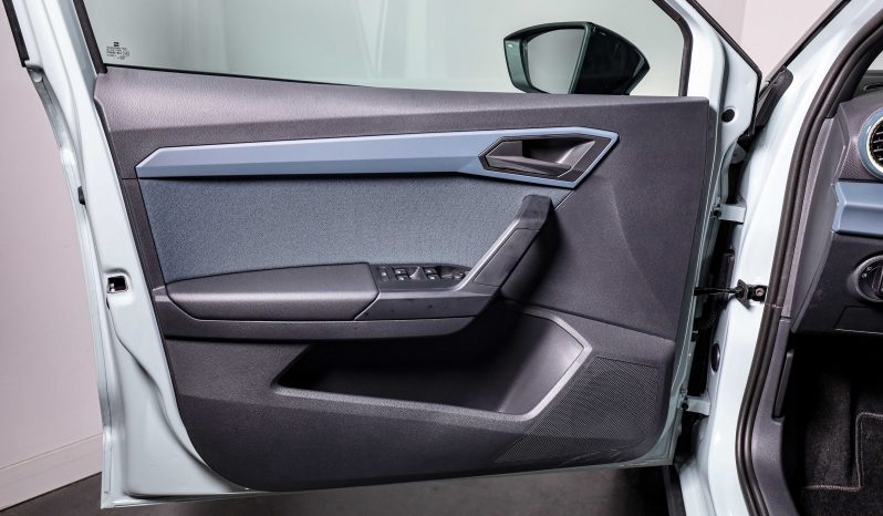 SEAT ARONA 1.0 TSI 115CV DSG STYLE completo