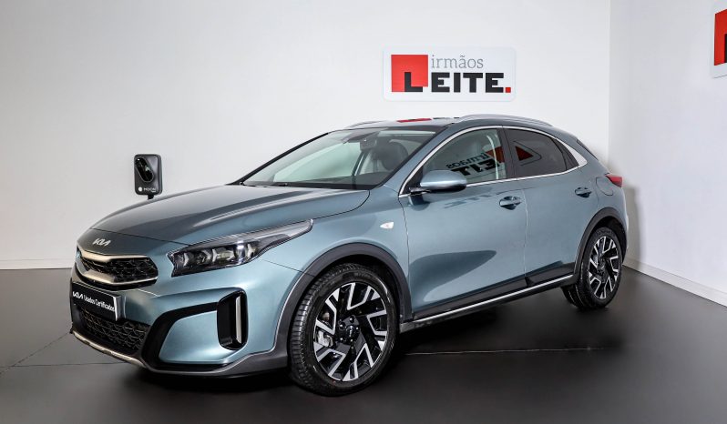 KIA XCeed 1.0 T-GDI 6MT DRIVE completo