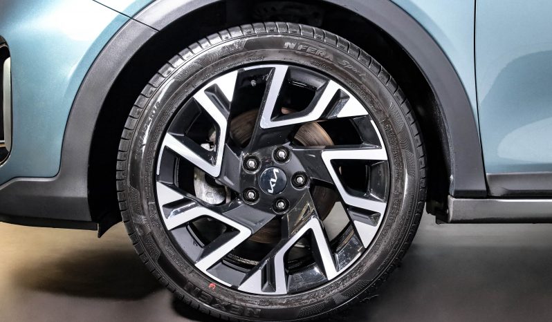 KIA XCeed 1.0 T-GDI 6MT DRIVE completo