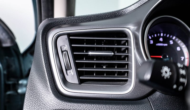 KIA XCeed 1.0 T-GDI 6MT DRIVE completo