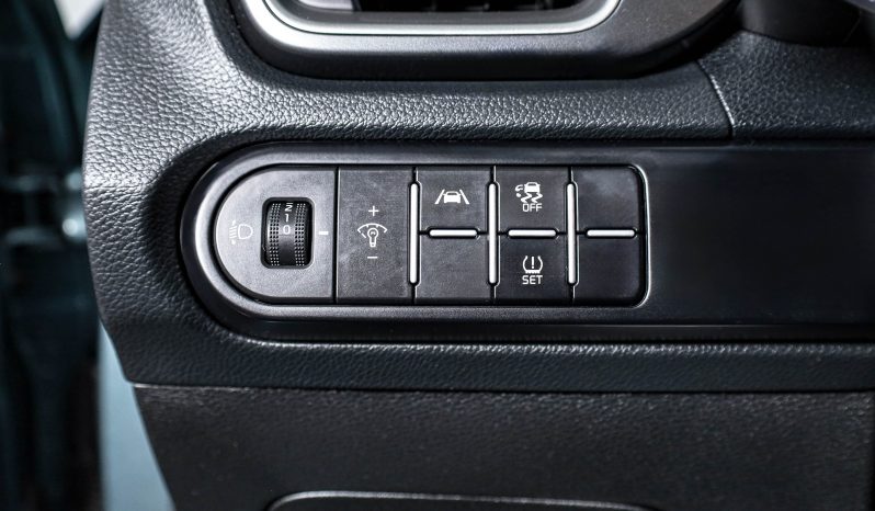 KIA XCeed 1.0 T-GDI 6MT DRIVE completo