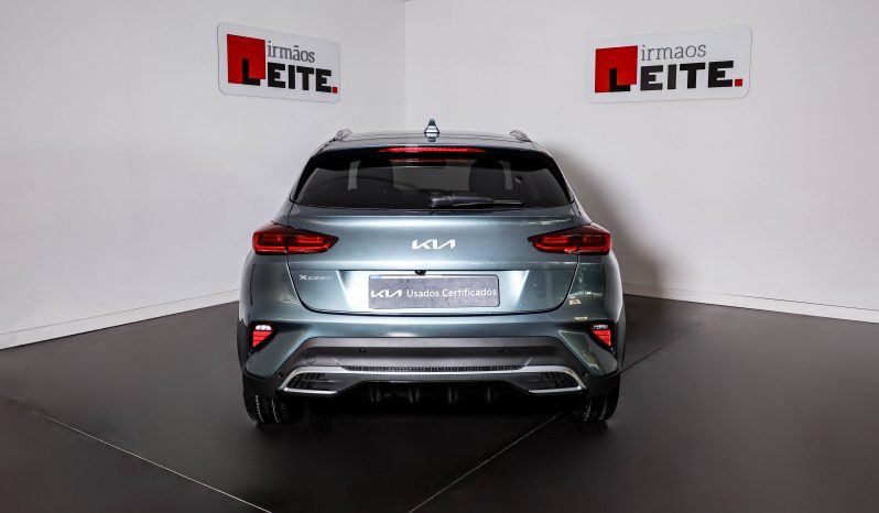 KIA XCeed 1.0 T-GDI 6MT DRIVE completo