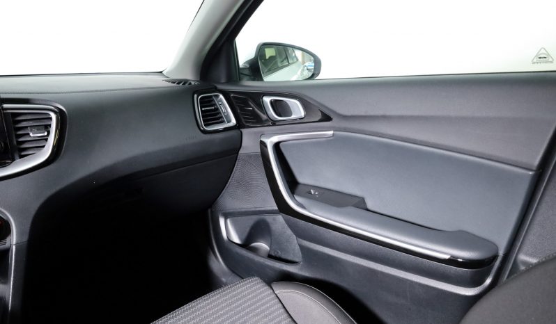 KIA XCeed 1.6 GDI 6DCT PHEV completo