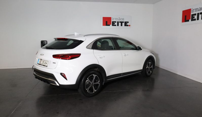 KIA XCeed 1.6 GDI 6DCT PHEV completo