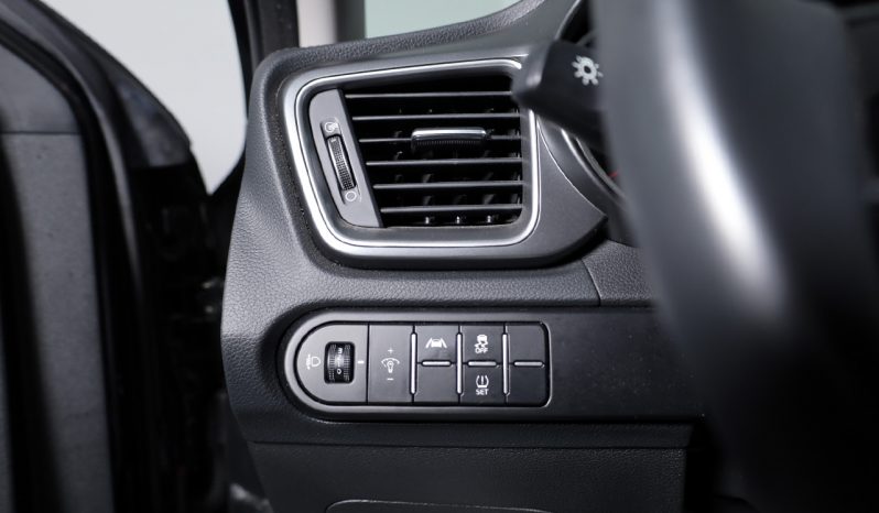 KIA XCeed 1.0 T-GDi 6MT DYNAMIC completo