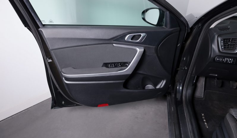 KIA XCeed 1.0 T-GDi 6MT DYNAMIC completo