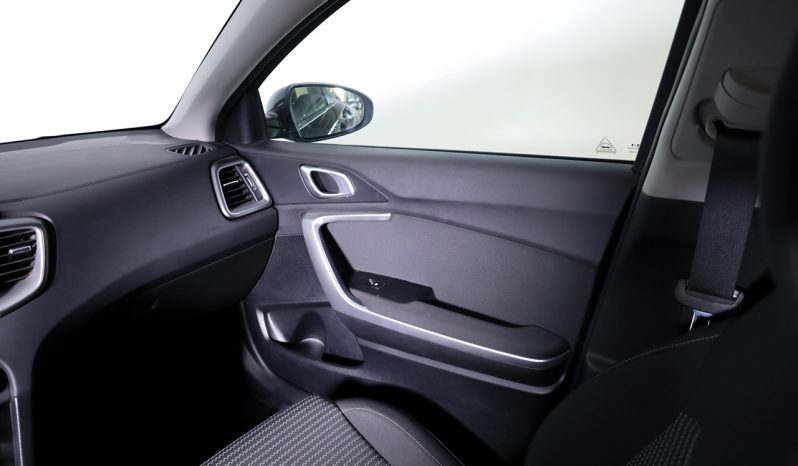 KIA XCeed 1.0 T-GDi 6MT DYNAMIC completo