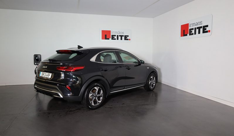 KIA XCeed 1.0 T-GDi 6MT DYNAMIC completo