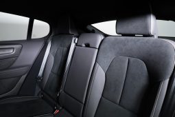 Volvo C40 Recharge Single Motor 231cv Plus E Range completo