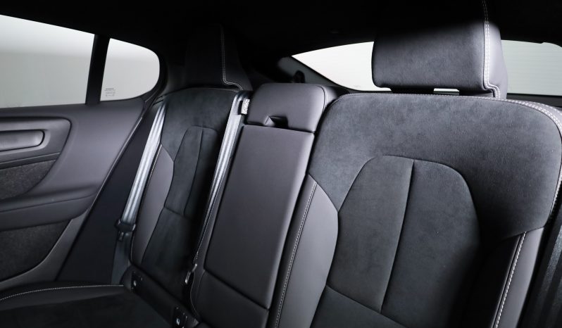 Volvo C40 Recharge Single Motor 231cv Plus E Range completo