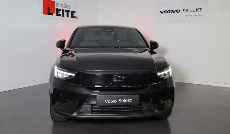 Volvo EC40 Single Motor Extended Range Plus completo