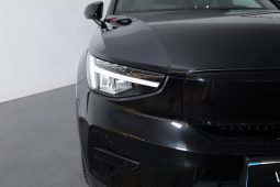 Volvo EC40 Single Motor Extended Range Plus completo