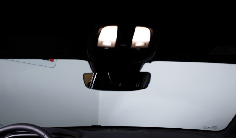 Volvo EC40 Single Motor Extended Range Plus completo