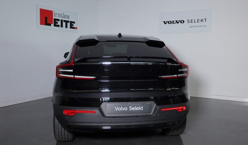 Volvo EC40 Single Motor Extended Range Plus completo