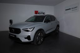 Volvo XC40 B3 163cv Plus Dark Auto completo