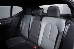 Volvo XC40 B3 163cv Plus Dark Auto completo