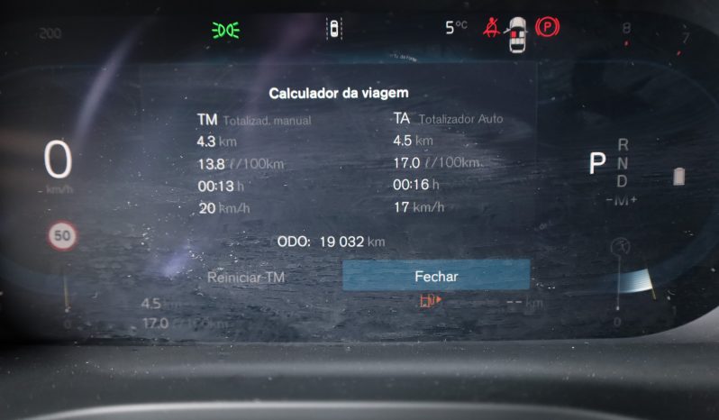 Volvo XC40 B3 163cv Plus Dark Auto completo