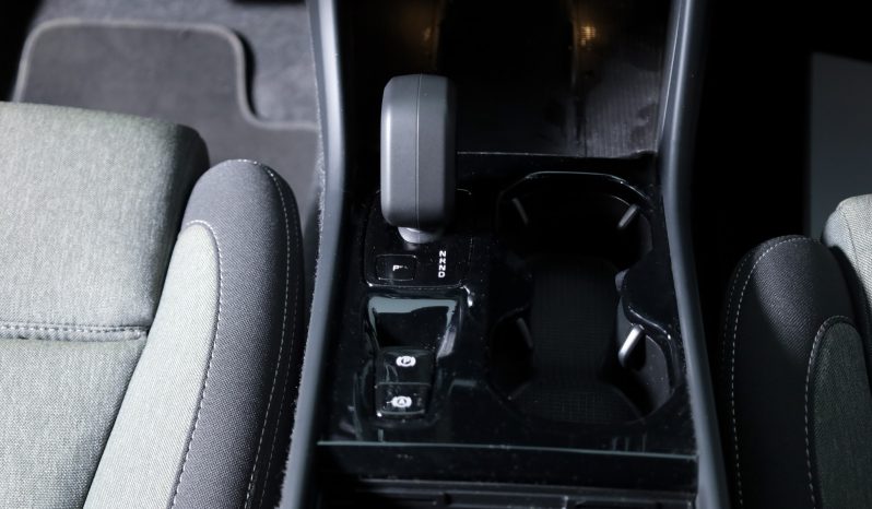 Volvo XC40 B3 163cv Plus Dark Auto completo