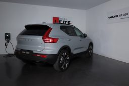 Volvo XC40 B3 163cv Plus Dark Auto completo
