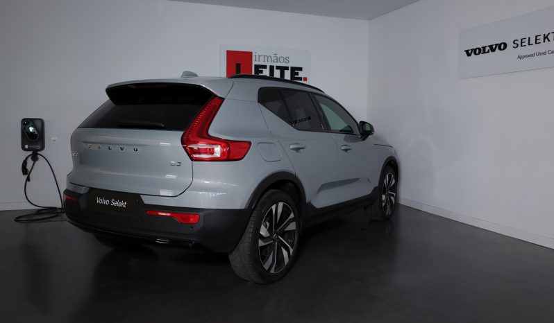 Volvo XC40 B3 163cv Plus Dark Auto completo