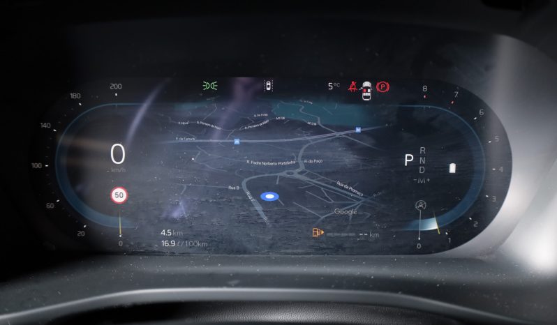 Volvo XC40 B3 163cv Plus Dark Auto completo