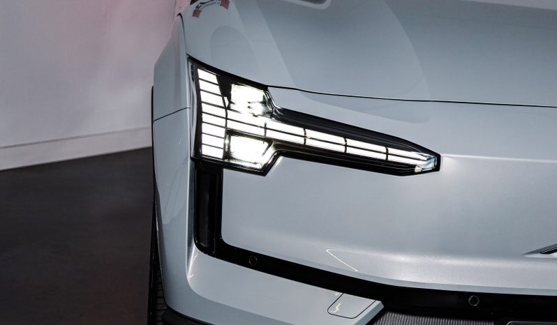 Volvo EX30 69 kWh Single Motor Exten Range 272 Plus completo