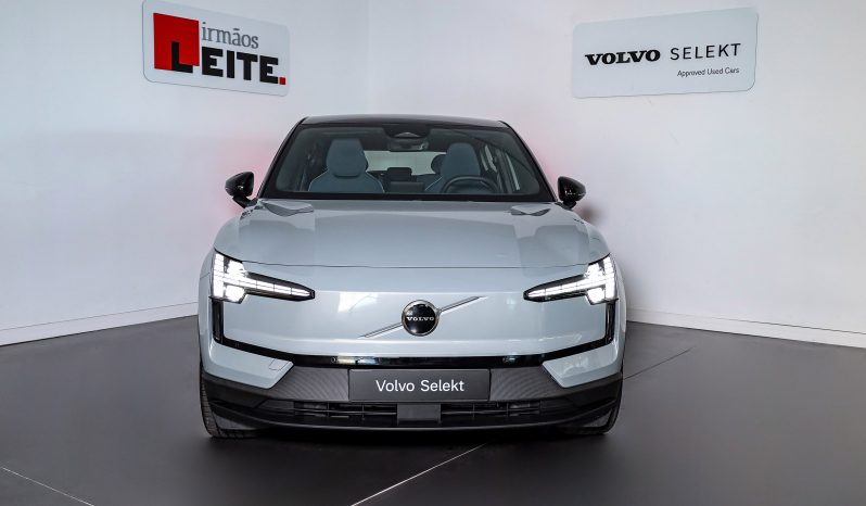 Volvo EX30 69 kWh Single Motor Exten Range 272 Plus completo