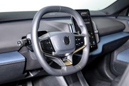 Volvo EX30 69 kWh Single Motor Exten Range 272 Plus completo