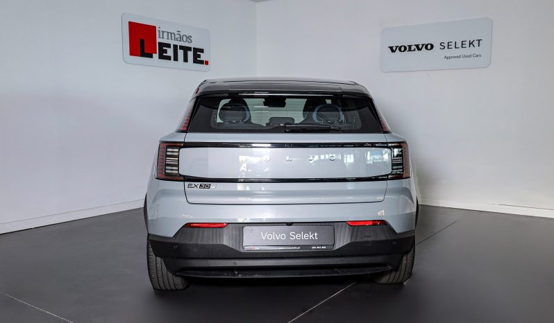 Volvo EX30 69 kWh Single Motor Exten Range 272 Plus completo
