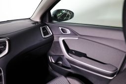 Kia XCeed 1.0 T-GDi 6MT DYNAMIC completo