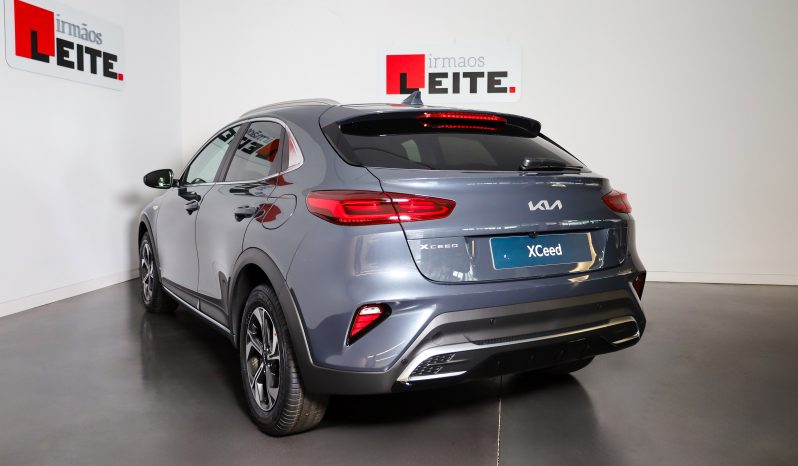Kia XCeed 1.0 T-GDi 6MT DYNAMIC completo