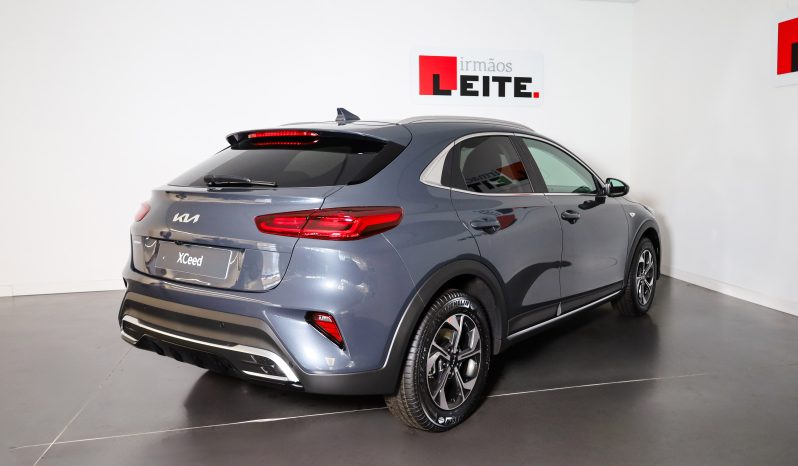 Kia XCeed 1.0 T-GDi 6MT DYNAMIC completo
