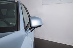 Volvo XC40 1.5 T3 156 Momentum Tech Edition completo