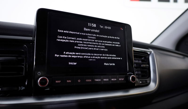 Kia STONIC 1.0T-GDI 6MT DRIVE completo