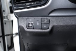 Kia STONIC 1.0T-GDI 6MT DRIVE completo