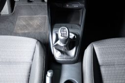 Kia STONIC 1.0T-GDI 6MT DRIVE completo