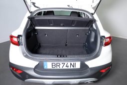 Kia STONIC 1.0T-GDI 6MT DRIVE completo