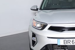 Kia STONIC 1.0T-GDI 6MT DRIVE completo