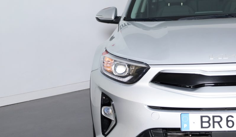 Kia STONIC 1.0T-GDI 6MT DRIVE completo
